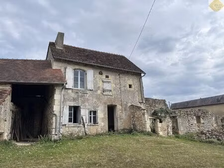 maison de 80m2 à rénover à saint pierre de maillé