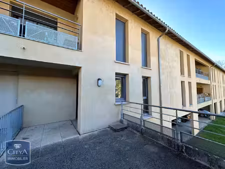 location appartement 2 pièces 39m² cahors 46000
