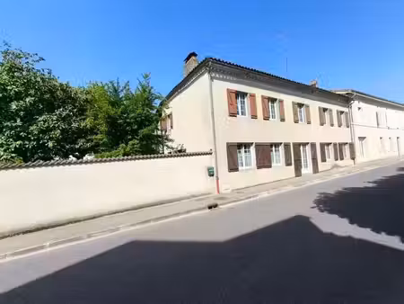 vente maison 4 pièces 162 m² à clérac (17270)  127 187 €