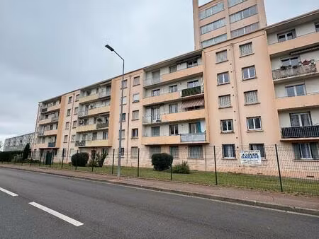 location parking decines charpieu 69150