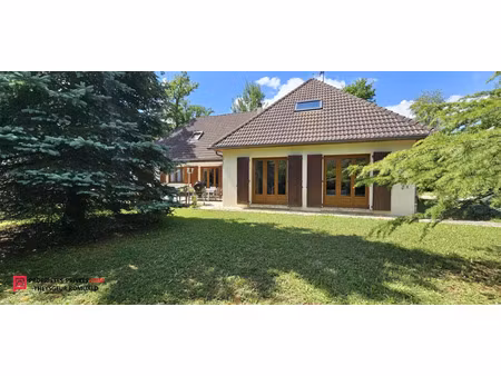 annonce vente maison 8 pièces de 250m2 à courtenay (45320) - paruvendu.fr ref 992786826128