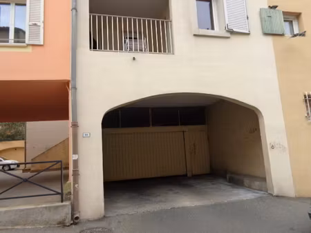 location parking draguignan 83300