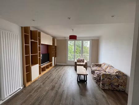 location appartement 4 pièces 67m² rennes 35000
