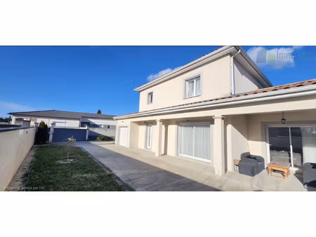 maison contemporaine de 125 m2 à saint-marcel-lès-valence