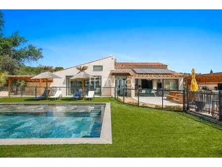 maison de 6 pièces de luxe en vente à la cadière-d'azur  provence-alpes-côte d'azur