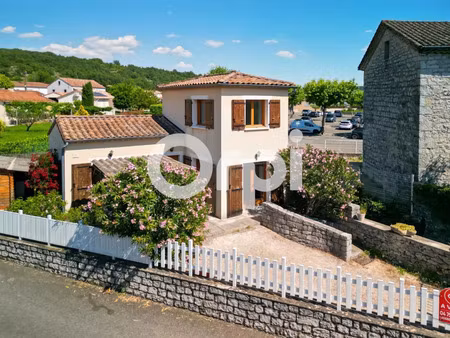 vente maison 3 pièces 58m2 ruoms 07120 - 218000 € - surface privée