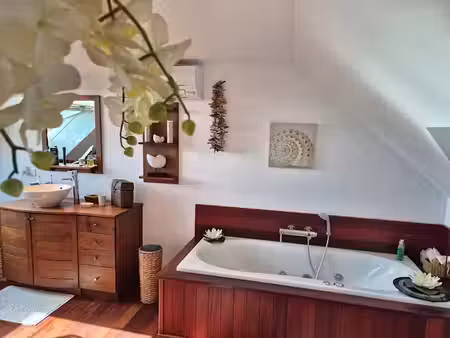 vente maison 5 pièces 140 m² à montmartin-sur-mer (50590)  399 000 €