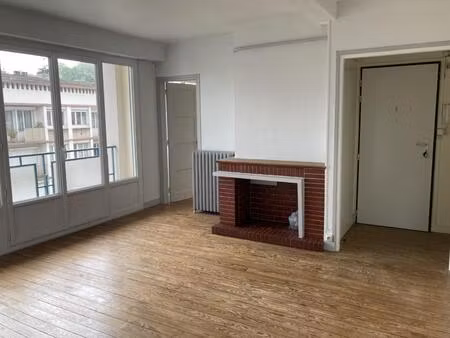 location appartement 3 pièces 58m² lisieux 14100