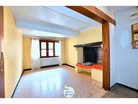 maison 3 pièces - 70 m²