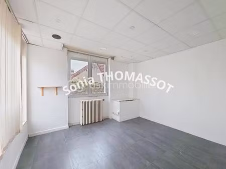 local d'activités de 80 m² à dijon