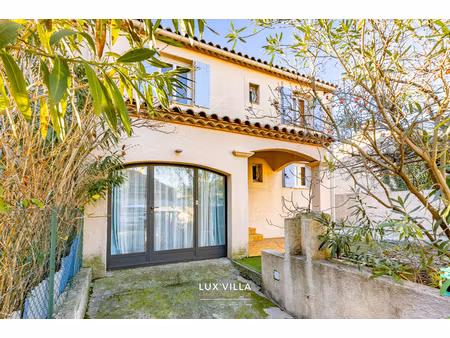 maison 4 chambres + espace pro - montpellier au calme  à pied du tram et des commerces