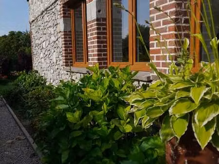 maison 3 façades peb a 2 chambres