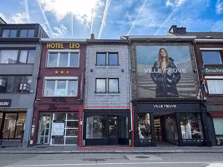 rez commercial d'exception à bastogne