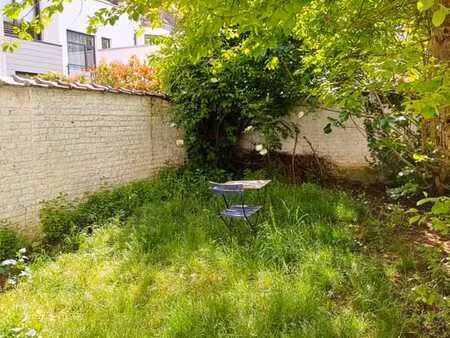 bel appartement 1 chambre + bureau et jardin à ixelles