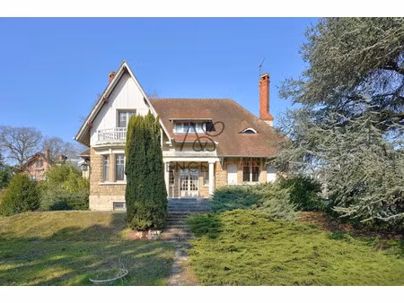 vente maison 9 pièces 260 m² à le vésinet (78110)  1 745 000 €