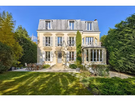 vente maison 9 pièces 250 m² à le vésinet (78110)  2 090 000 €