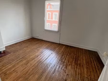 location maison 4 pièces 63 m² à montivilliers (76290)  1 124 €