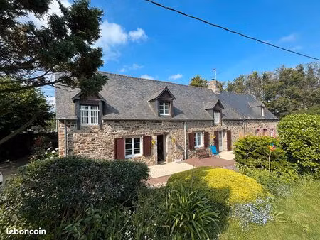 propriété 8 pièces 230 m²