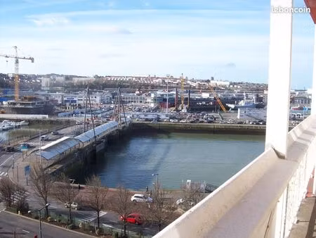 appartement proximité port