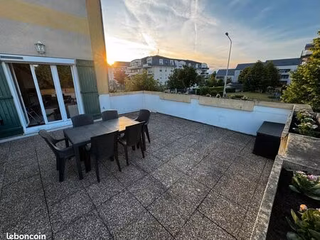 appartement duplex 3 pièces terrasse / garage / place de parking privé