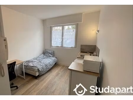 appartement 1 pièce 11 m²