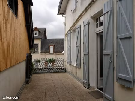 location à l'année t2 proche centre ville