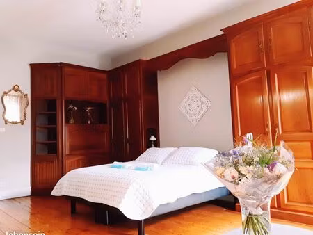 chambre dans maison histoite