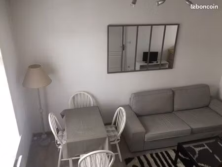 particulier loue f3 duplex meublé 60m2 (possibilité colocation)