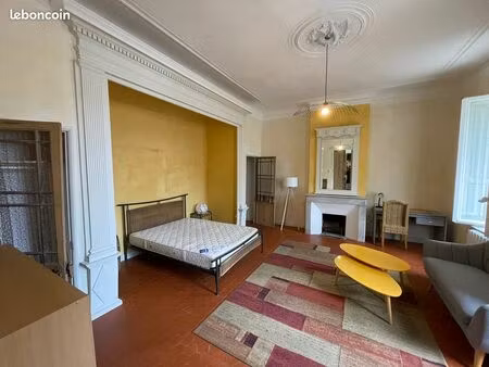 location chambre meublée saint just 13ème