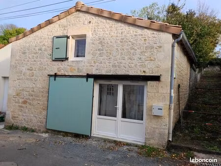 studio meublé