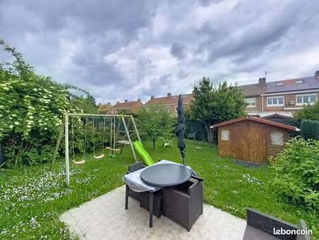 maison 5 pièces 104 m²