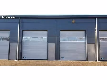 local 130 m2