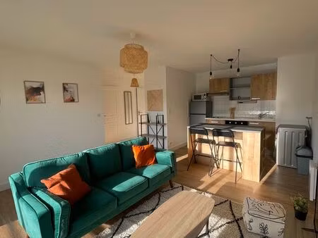 t2 meublé de 43m2 avec balcon  parking et piscine - chauray