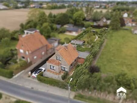 terrain à bâtir de 1015 m² situé rurale à izegem