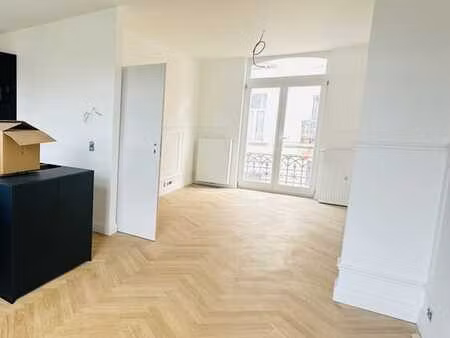 appartement 2 chambres totalement rénové quartier flagey