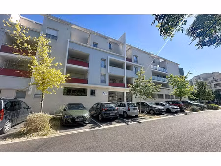 appartement les angles 46 m² t-2 à vendre  166 000 €