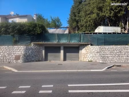 location double garage