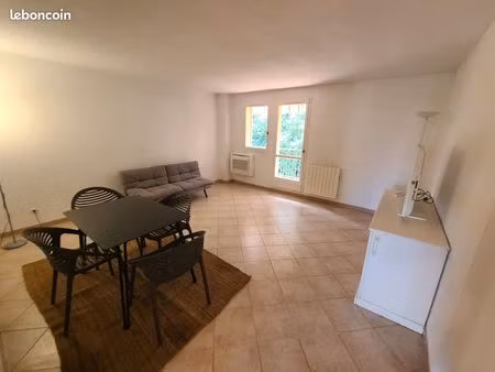 appartement t2 meublé – 50 m² – balcon vue nature (dpe c) – grasse