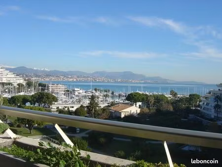 marina baie des anges superbe 2 pièces calme vue mer
