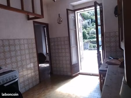 fontan  appartement 4 pièces + terrasse 24.4 m2 avec vue + 1 pièce indépendante + cave au 