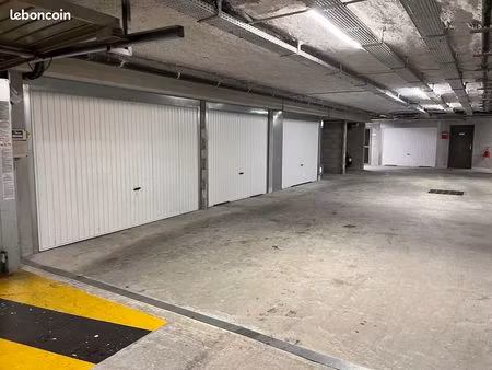 garage fermé 17m2