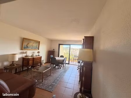 appartement 2 pièces – le cannet – terrasse  balcon  cave et parking