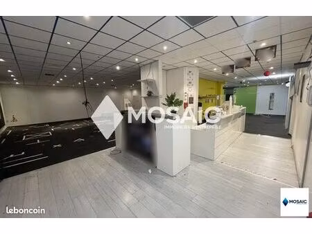 local commercial 500 m² villeneuve-loubet