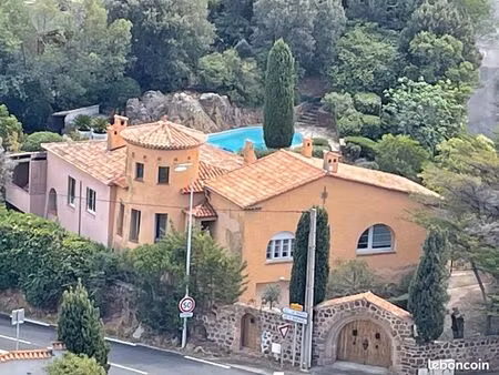 villa theoule-sur-mer à vendre
