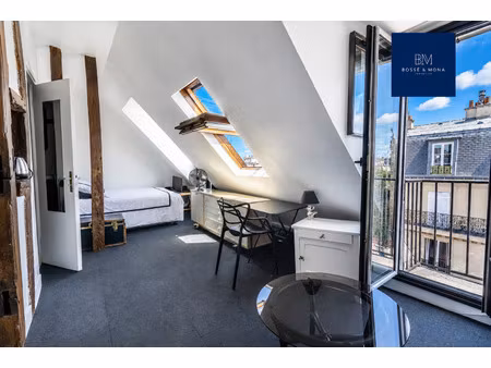studio de 27m2 habitables  dernier étage  rue cler  à 200m d