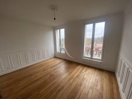 deux pieces / 44m² / paris 12eme