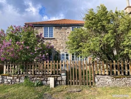 maison de village  le béage