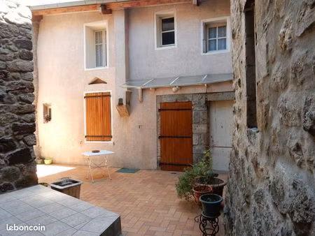 maison de village en ardèche – ensemble de 190 m²  composé de 2 logements indépendants mit