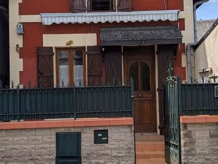 charmante maison meublée