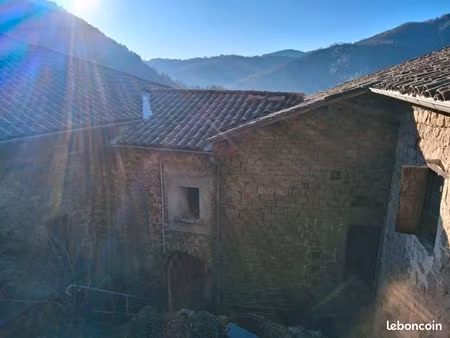 maison en pierre